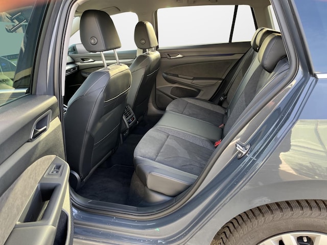 Volkswagen Golf DSG Style Variant