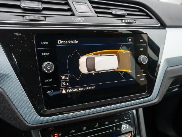 Volkswagen Touran 1.5 TSI DSG