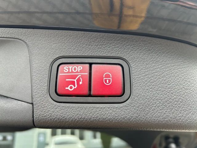 Mercedes-Benz EQA 350 4MATIC AMG Line