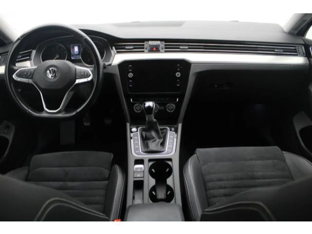 Volkswagen Passat 1.5 TSI Variant