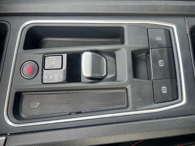 Seat Leon 1.5 eTSI DSG FR-lijn Sportstourer