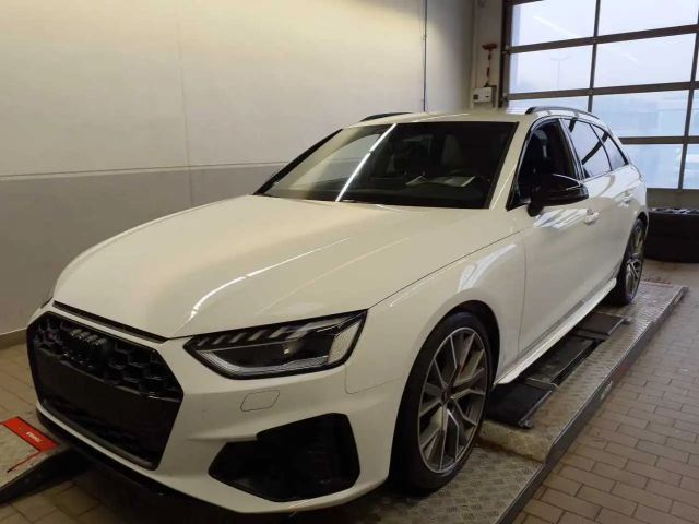 Audi S4 Business