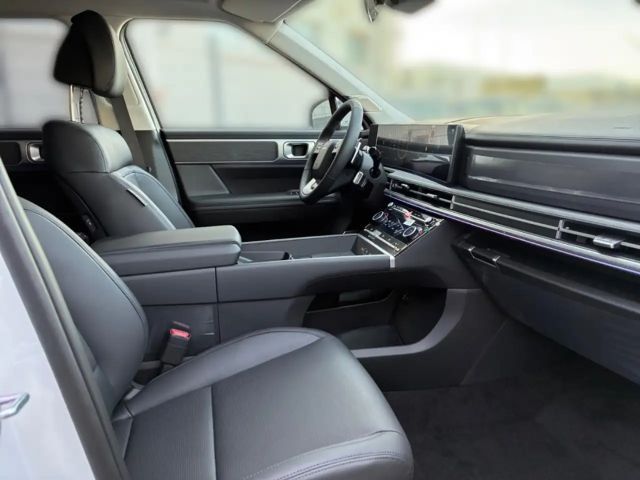 Hyundai Santa Fe 2WD