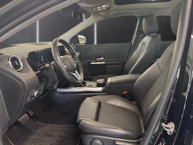 Mercedes-Benz GLA 200 Progressive