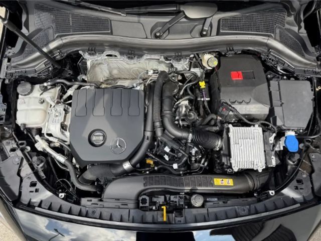 Mercedes-Benz B 180 Progressive