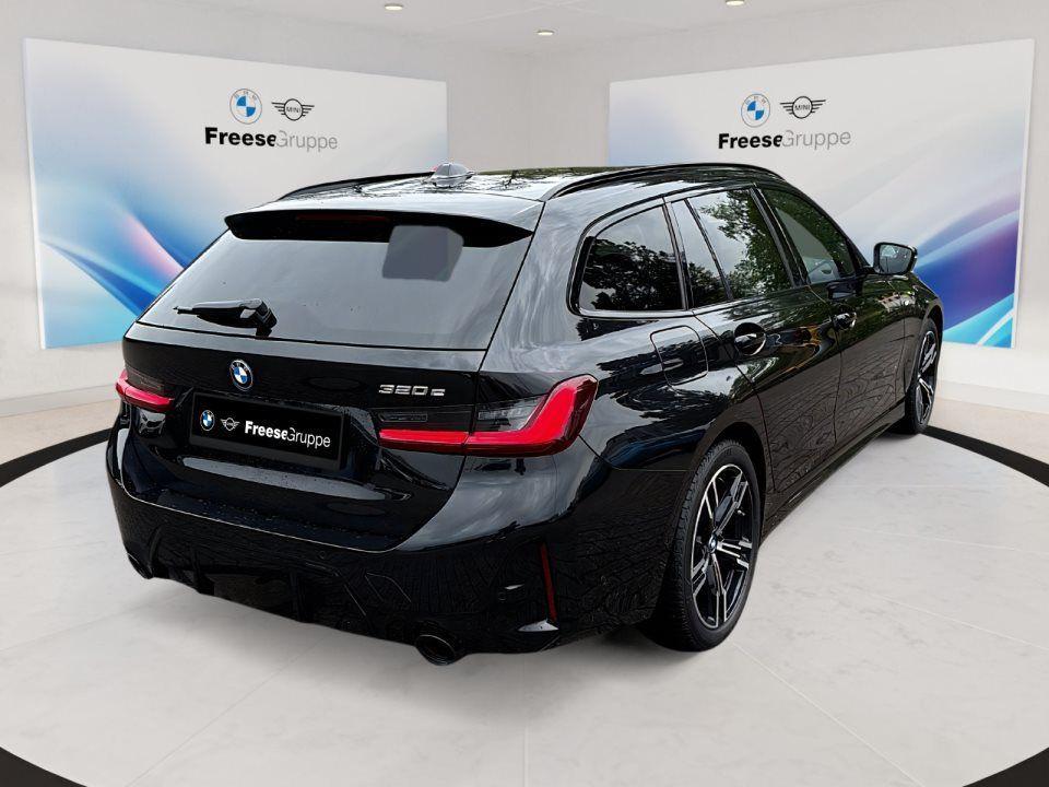 BMW 320 320e Touring