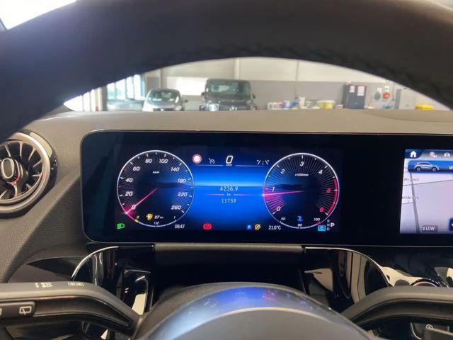 Mercedes-Benz GLA 180 GLA