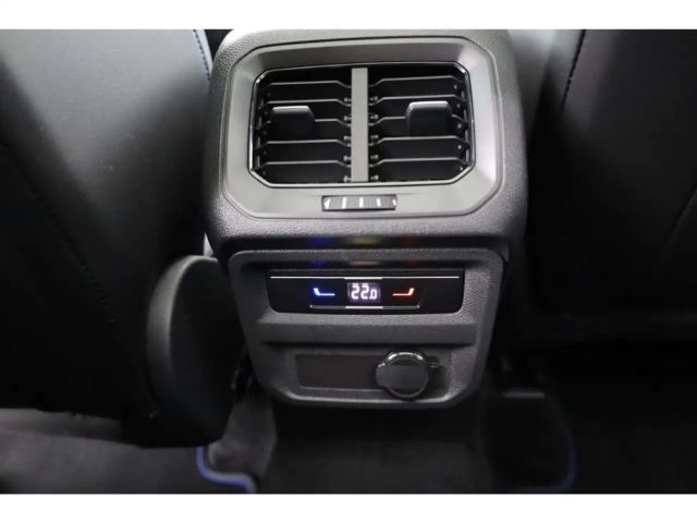 Volkswagen Tiguan 2.0 TSI DSG