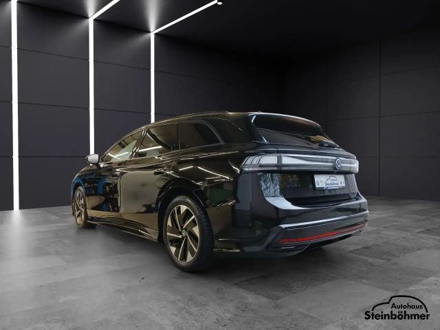 Volkswagen ID.7 IQ.Drive Pro Tourer