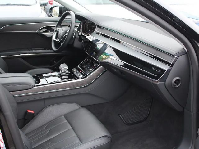 Audi A8 60 TFSI Hybride Quattro