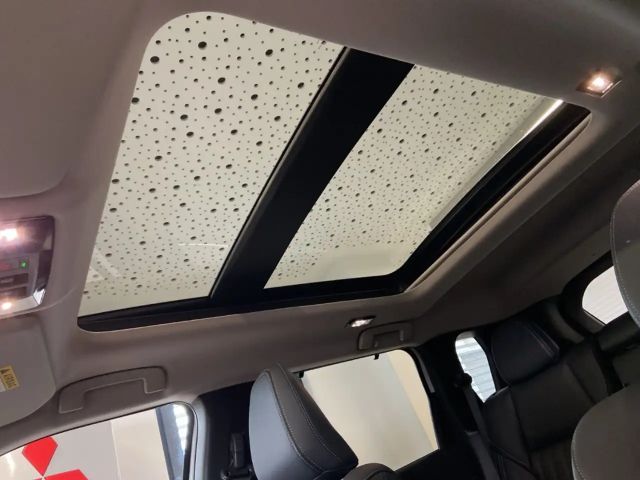 Mitsubishi Outlander 4WD PHEV