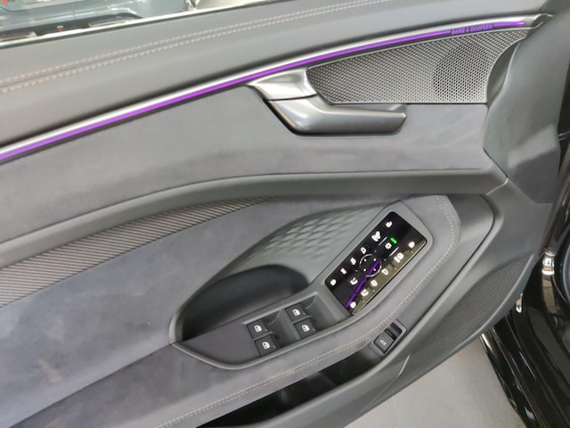 Audi A6 e-tron Avant Quattro