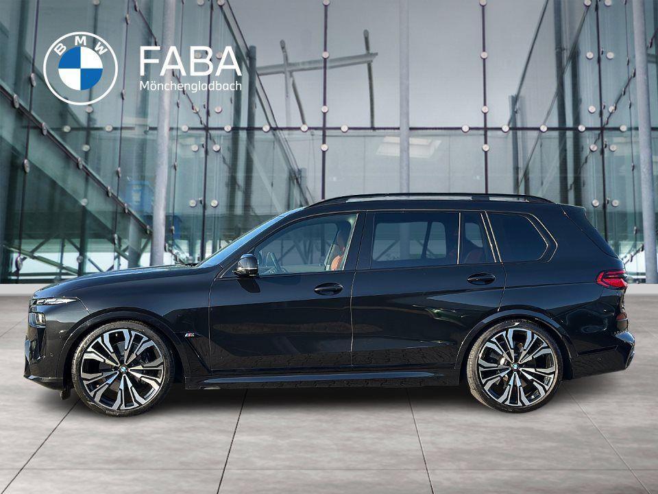 BMW X7 M60i xDrive
