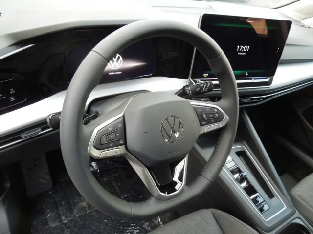 Volkswagen Golf 1.5 eTSI DSG Life