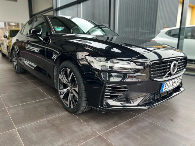 Volvo S60 AWD R-Design Recharge