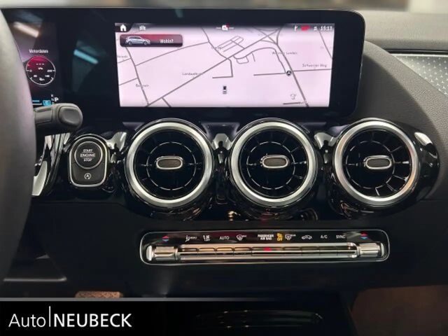 Mercedes-Benz B 200 Progressive Sedan