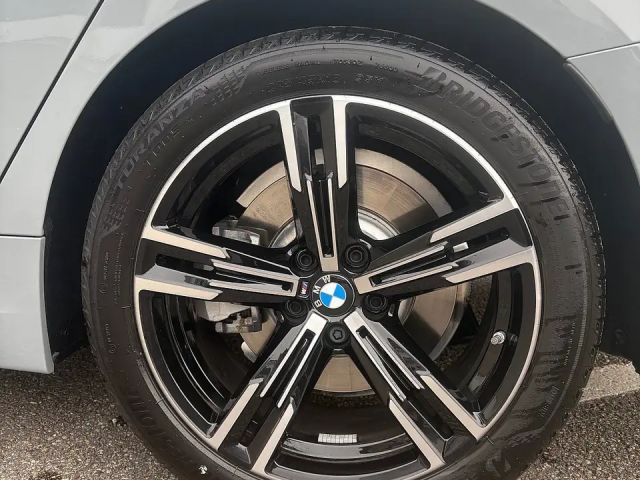 BMW 330 330i Touring xDrive