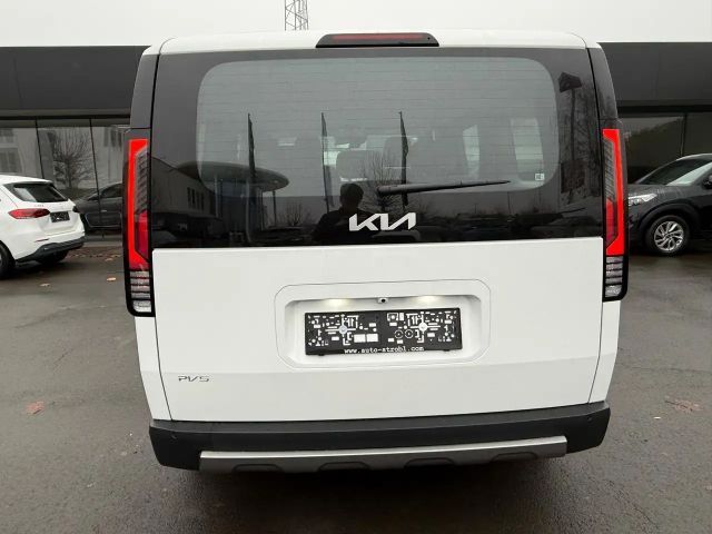 Kia PV5 Passenger 71 kWh Earth