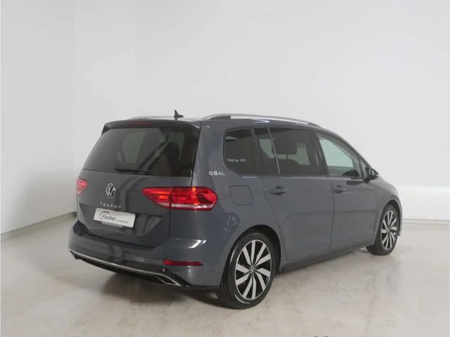 Volkswagen Touran 1.5 TSI DSG R-Line