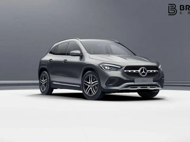Mercedes-Benz GLA 200 Progressive