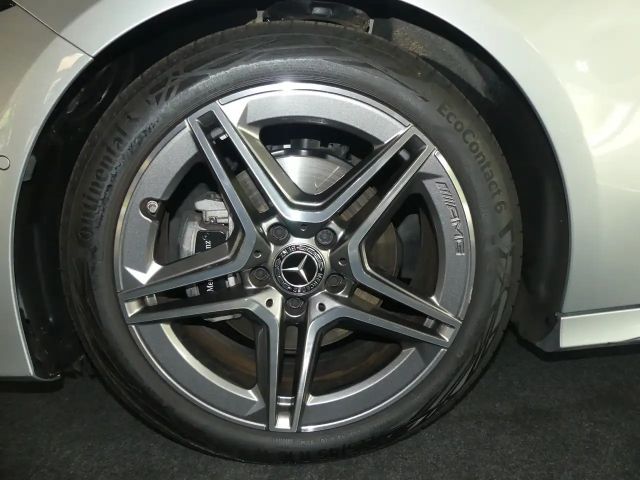 Mercedes-Benz A 200 AMG Line Hatchback