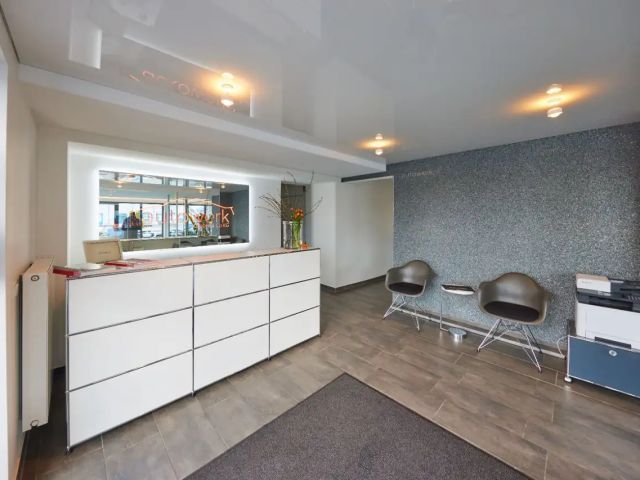 Mercedes-Benz G 400 EXCLUSIVE