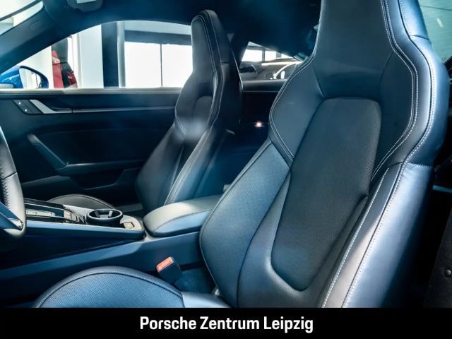 Porsche 992 Carrera Coupé