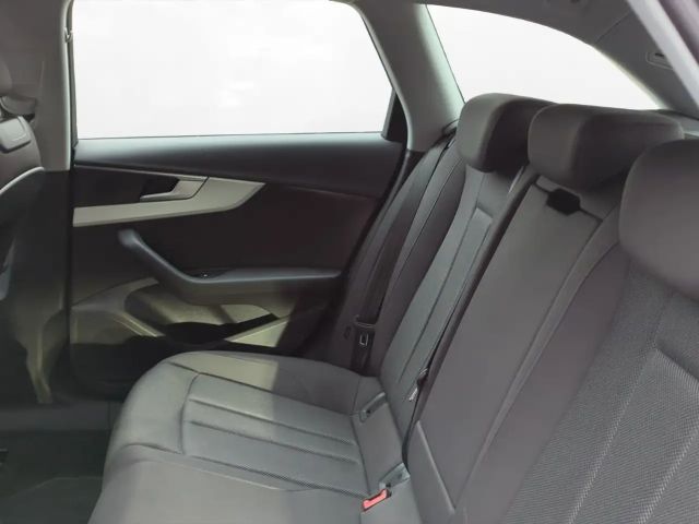 Audi A4 35 TDI S-Line S-Tronic