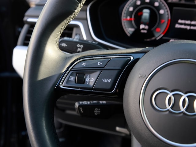 Audi A4 45 TFSI Avant Quattro S-Line S-Tronic