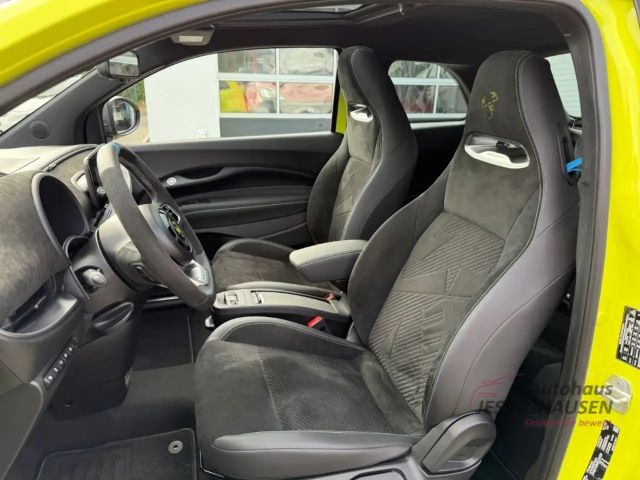 Abarth 500e Scorpionissima