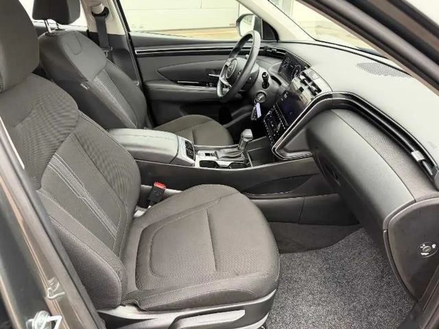 Hyundai Tucson Select