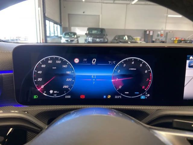 Mercedes-Benz CLA 200 CLA