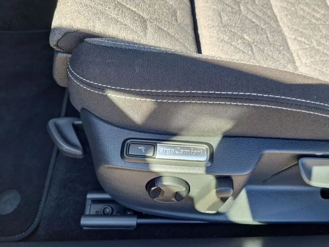 Volkswagen Passat 2.0 TDI Business DSG Variant