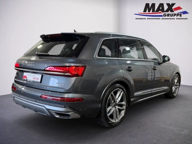 Audi Q7 50 TDI S-Line