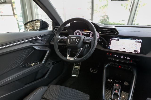 Audi A3 35 TFSI S-Line S-Tronic Sportback