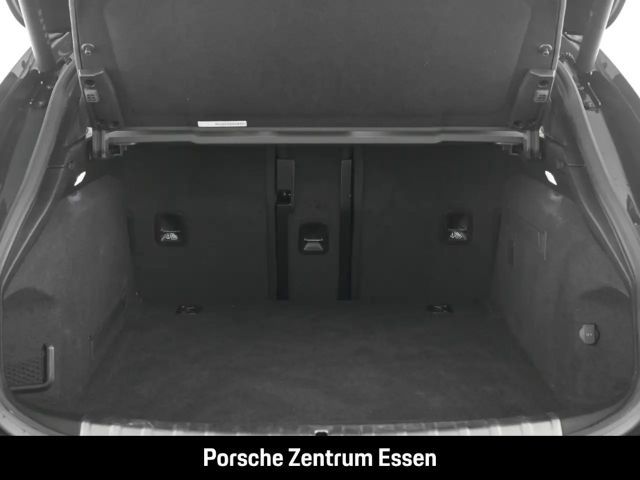 Porsche Taycan 4S Cross Turismo