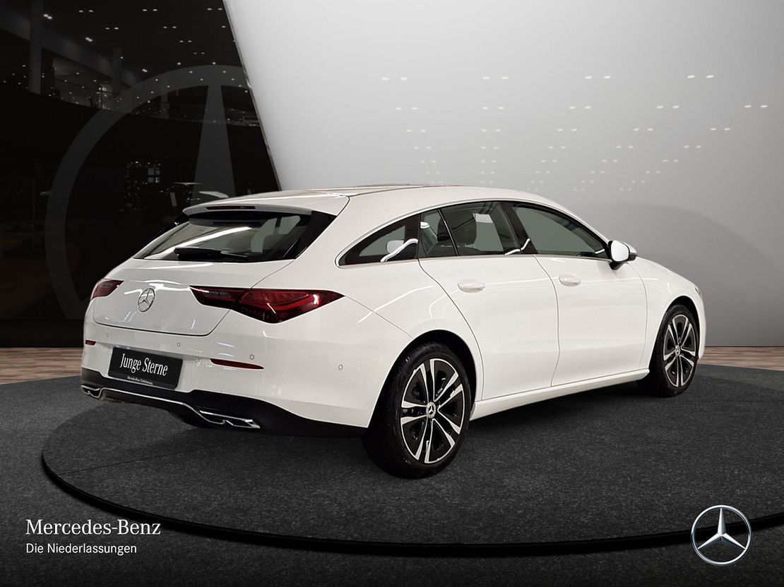 Mercedes-Benz CLA 180 Shooting Brake