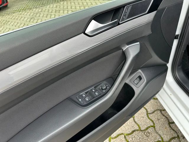 Volkswagen Passat Business DSG Variant