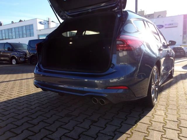Ford Focus EcoBoost ST Line Wagon