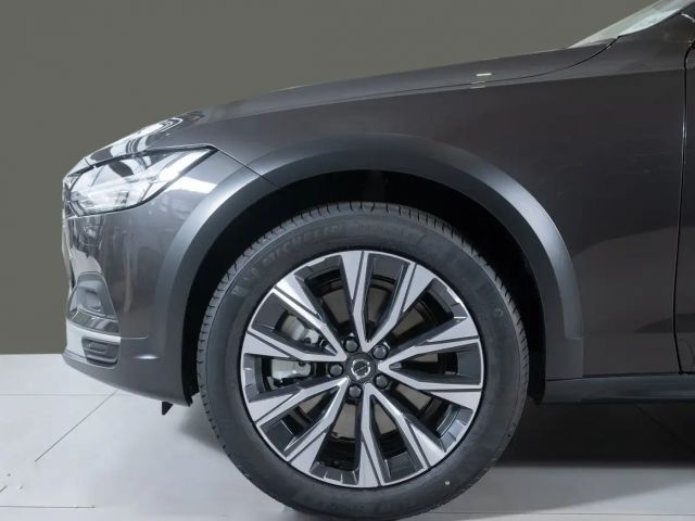 Volvo V90 Cross Country AWD Plus