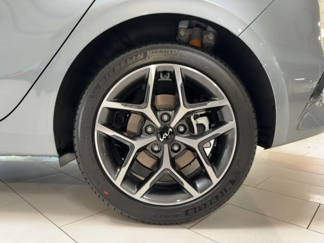 Kia Ceed Platinum Edition