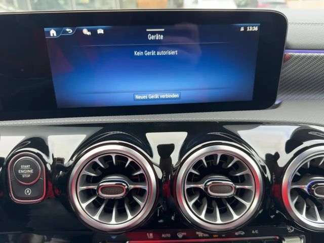 Mercedes-Benz CLA 200 CLA 200 d Shooting Brake