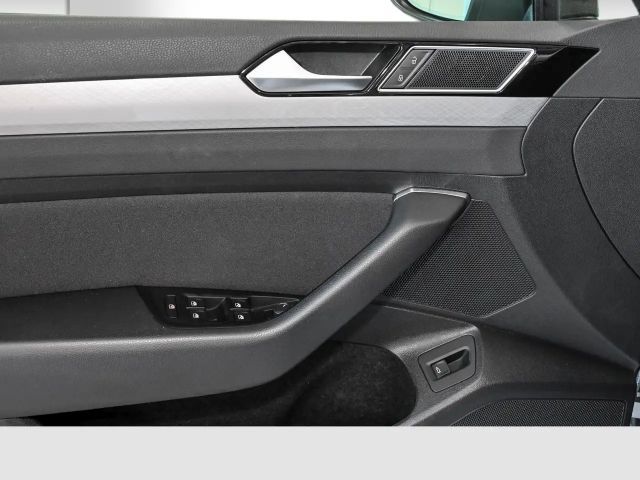 Volkswagen Passat 2.0 TDI Business DSG Variant