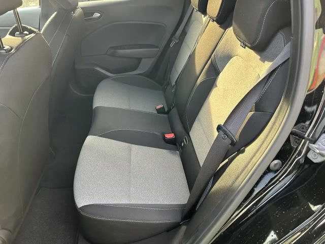 Mitsubishi Colt Hybrid