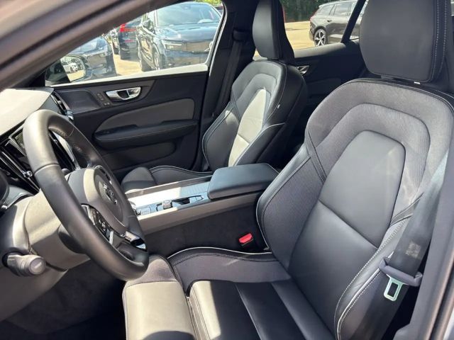 Volvo V60 Dark Hybrid Plus