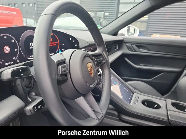 Porsche Taycan 4S Cross Turismo