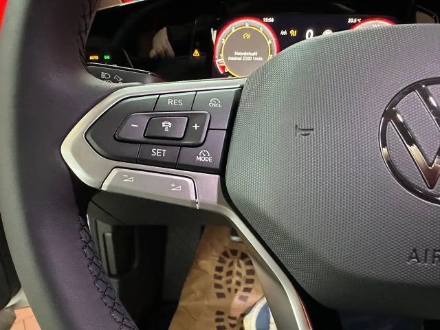 Volkswagen Golf Business DSG Variant