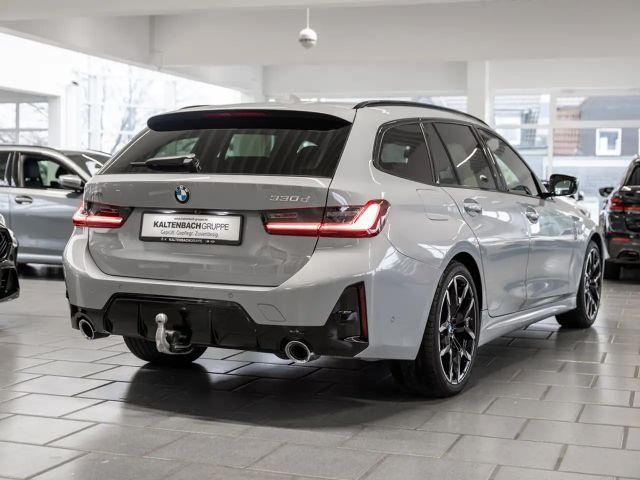 BMW 330 330d M-Sport Touring xDrive