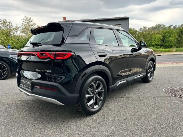 BYD Atto 2 Active Vorführer Elektro 177 PS 45 kwH