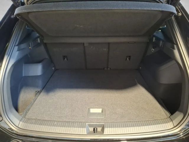 Volkswagen Tiguan 4Motion DSG Sport